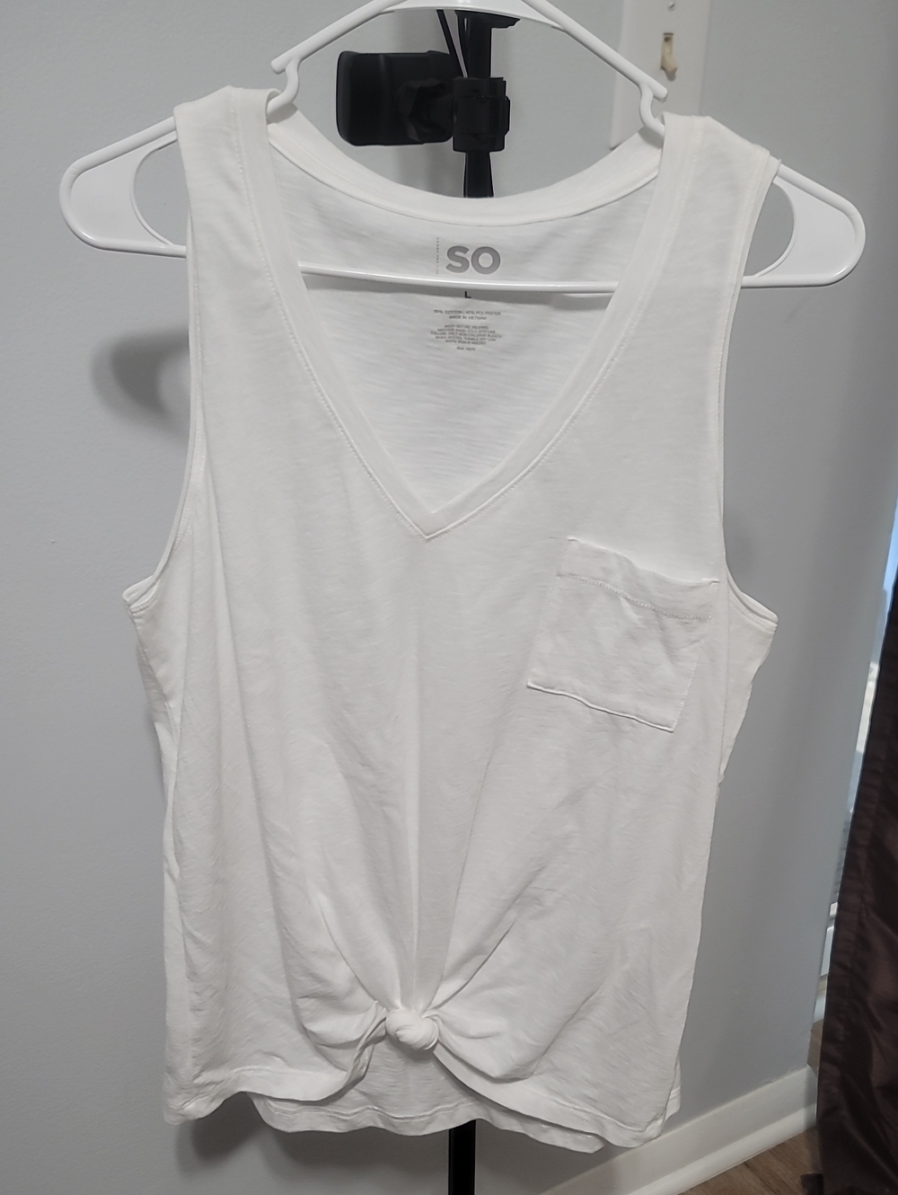 SO White V-Neck Knot Front Tank with Pocket